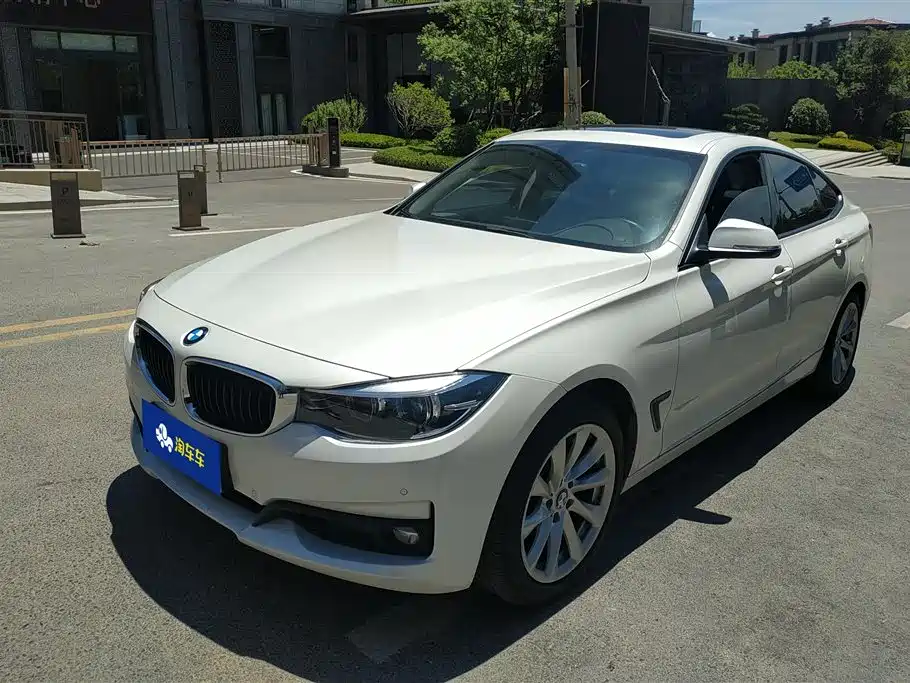 BMW 3 Series GT 2019