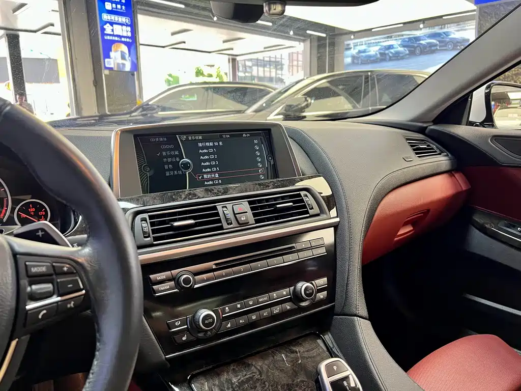 BMW 6 Series 2013 — фото 13