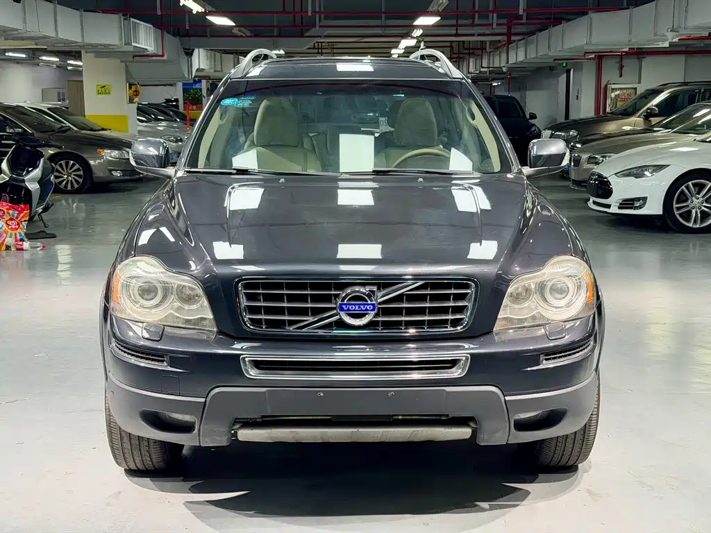 Volvo XC90 2012 — фото 2
