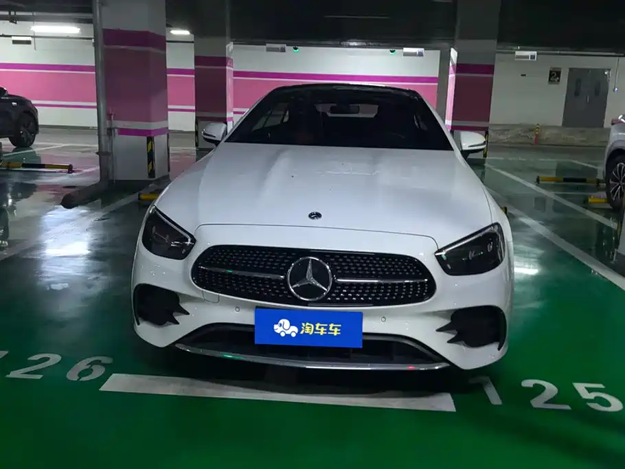 Mercedes-Benz E-Class 2024