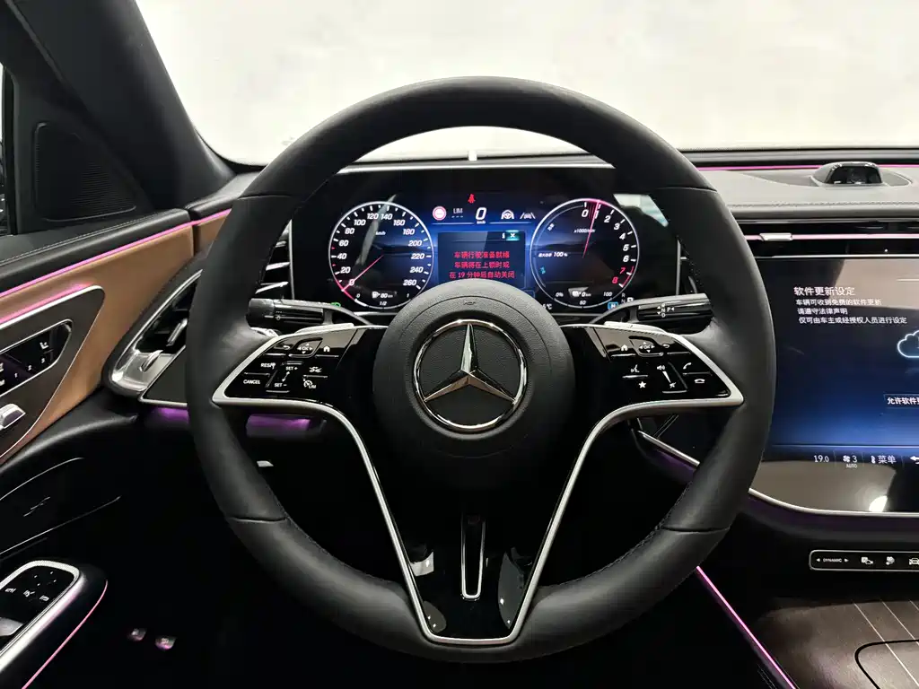 Mercedes-Benz E-Class New Energy 2025 — фото 15