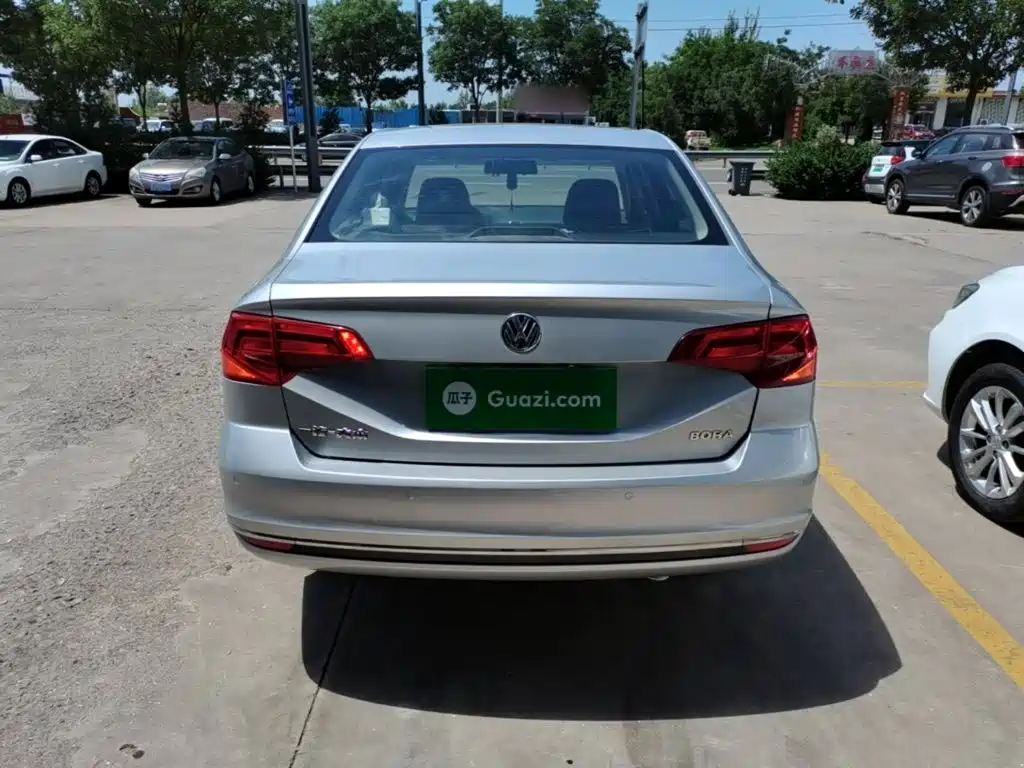 Volkswagen Bora 2016