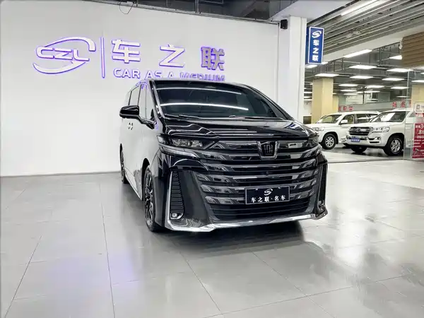 Toyota Vellfire 2024
