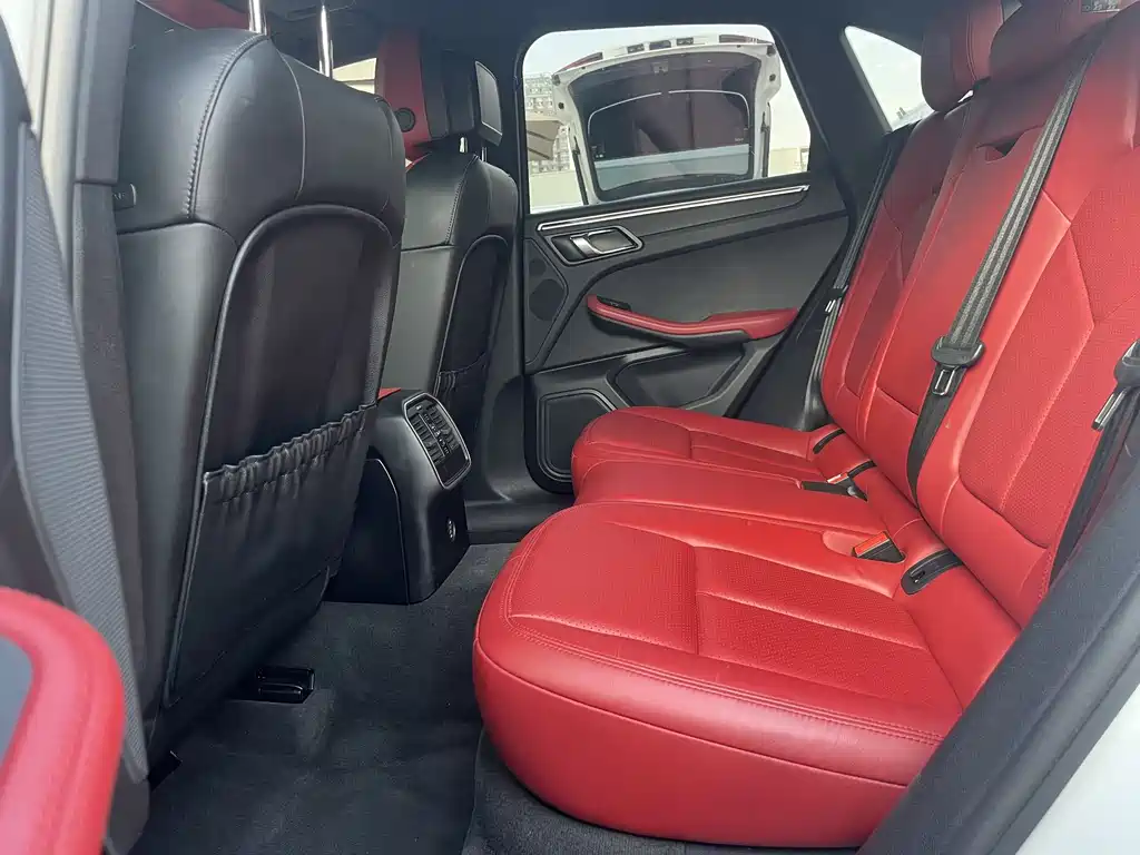 Porsche Macan 2018