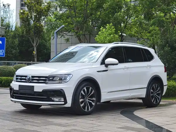 Volkswagen Tiguan L 2021