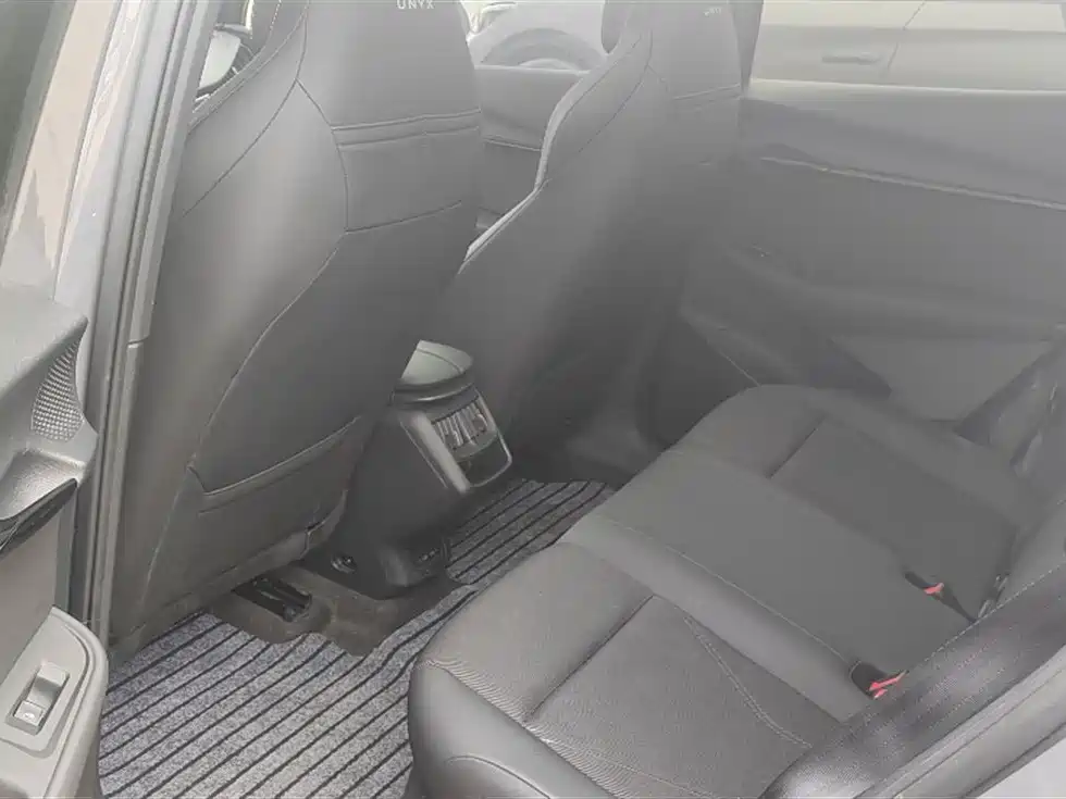 Volkswagen 06 2025