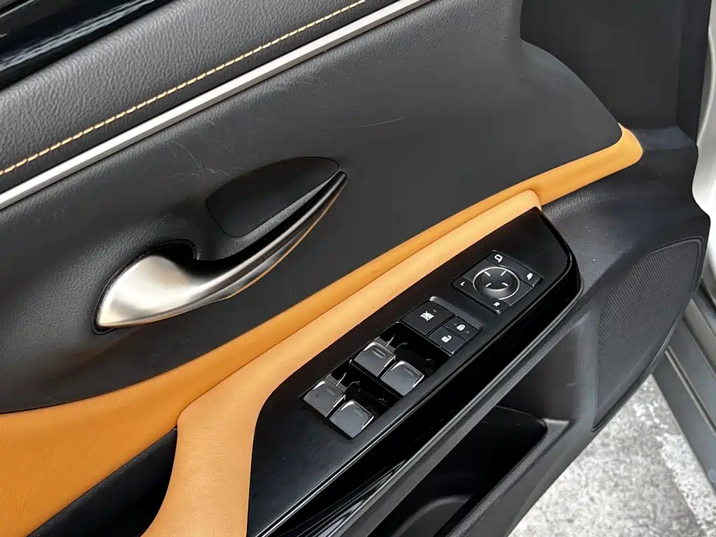Lexus ES 2023 — фото 16