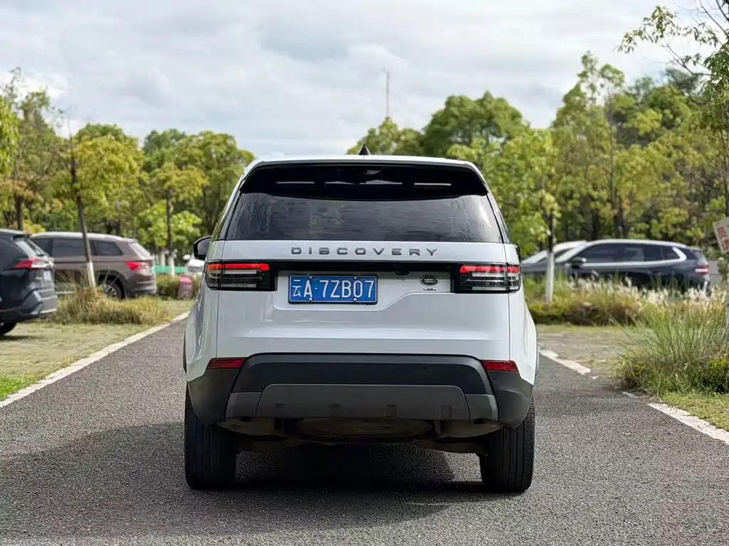 Land Rover Discovery 2019 — фото 5