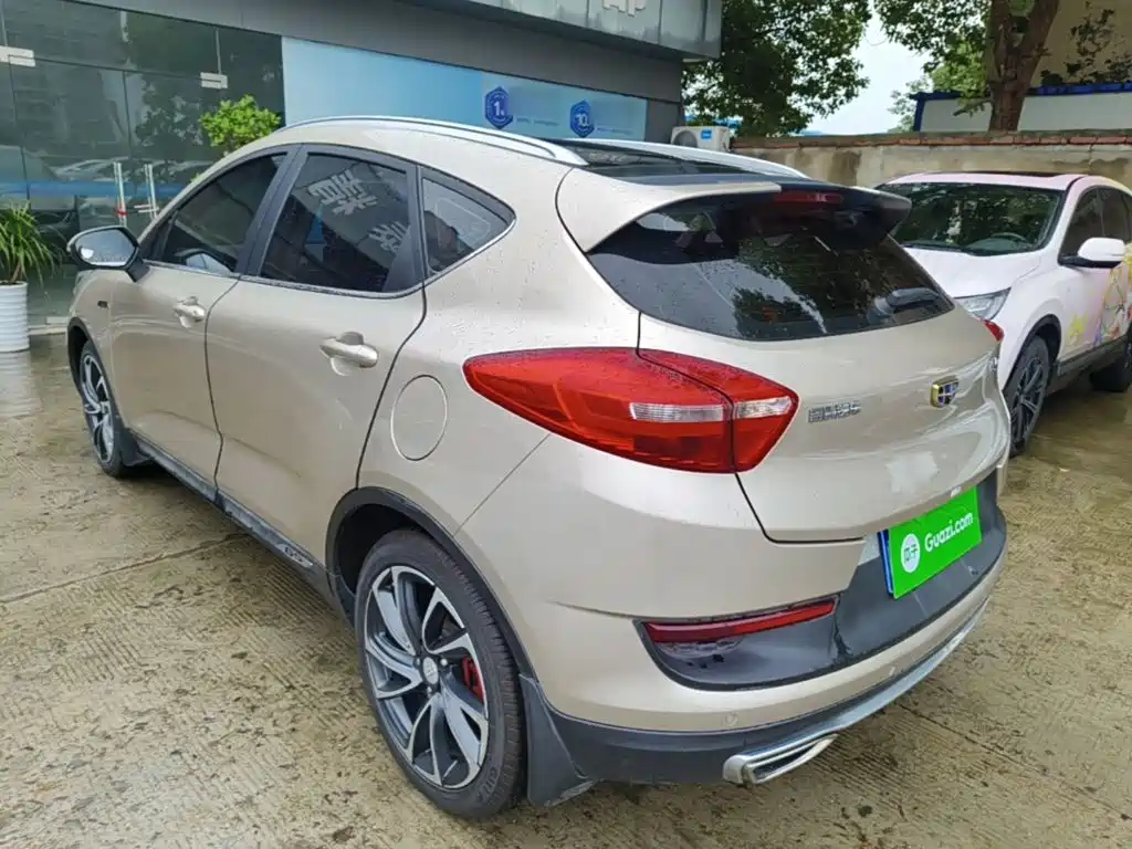 Geely Emgrand GS 2017 — фото 5