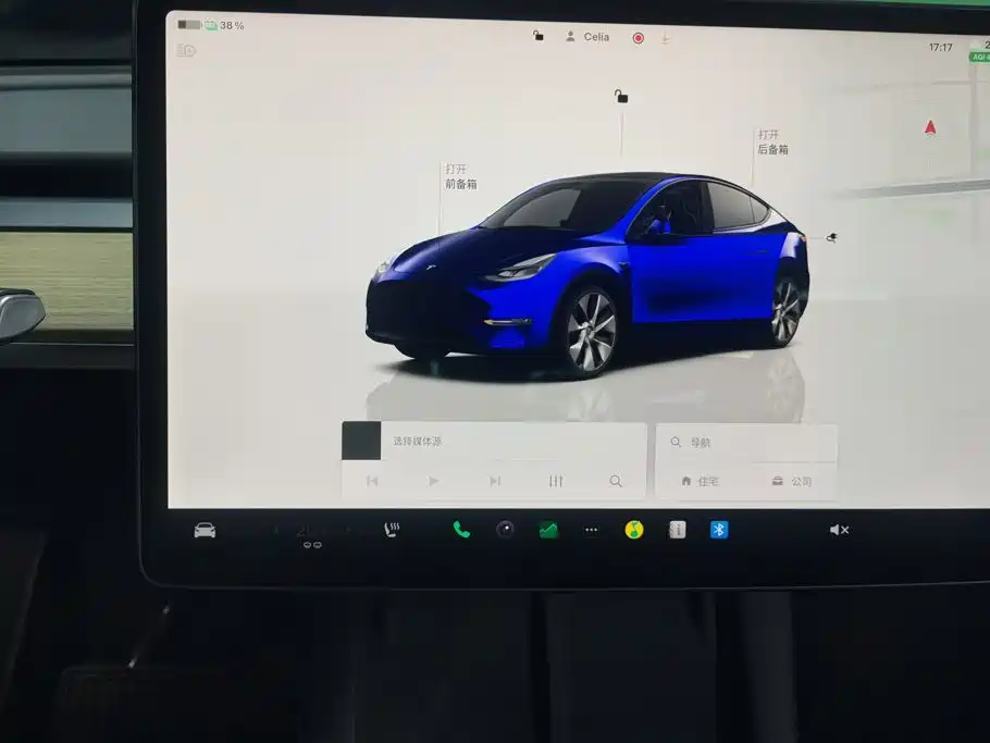 Tesla Model Y 2022 — фото 14