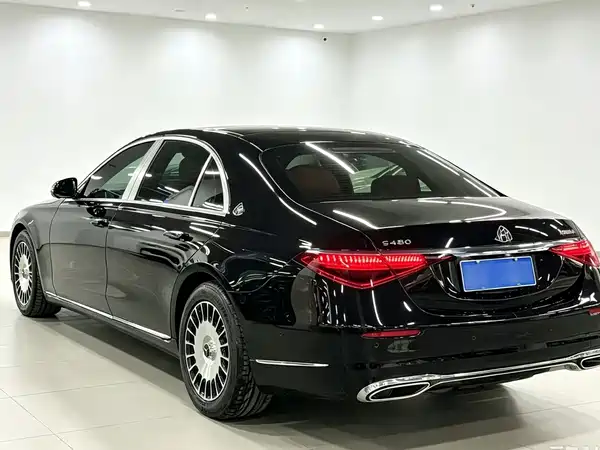 Mercedes-Benz S-Class 2021