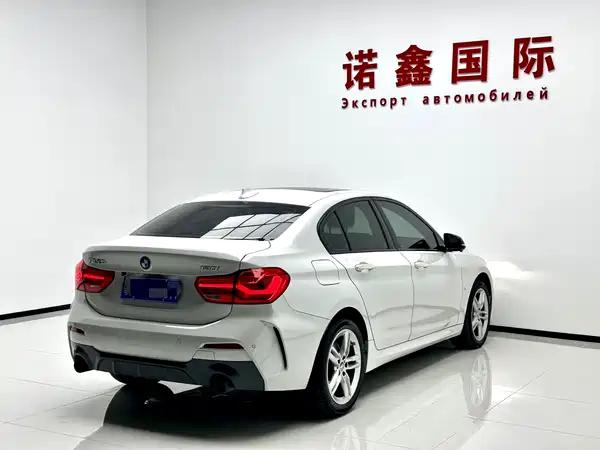 BMW 1 Series 2022