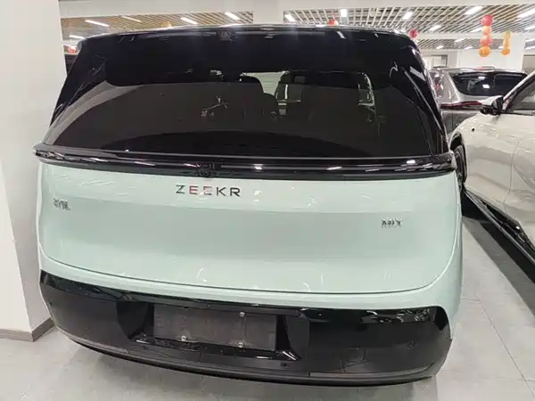 Zeekr MIX 2026