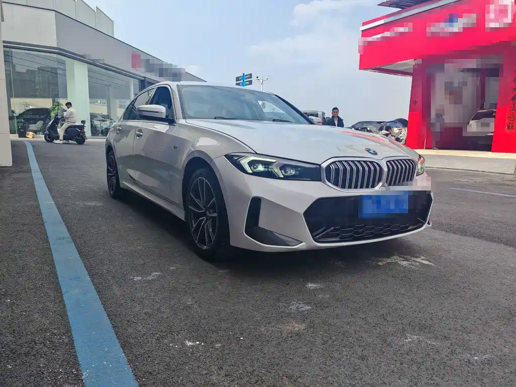 BMW 3 Series 2023