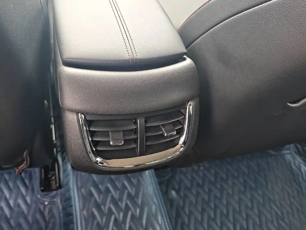 Chevrolet Malibu XL 2021 — фото 10