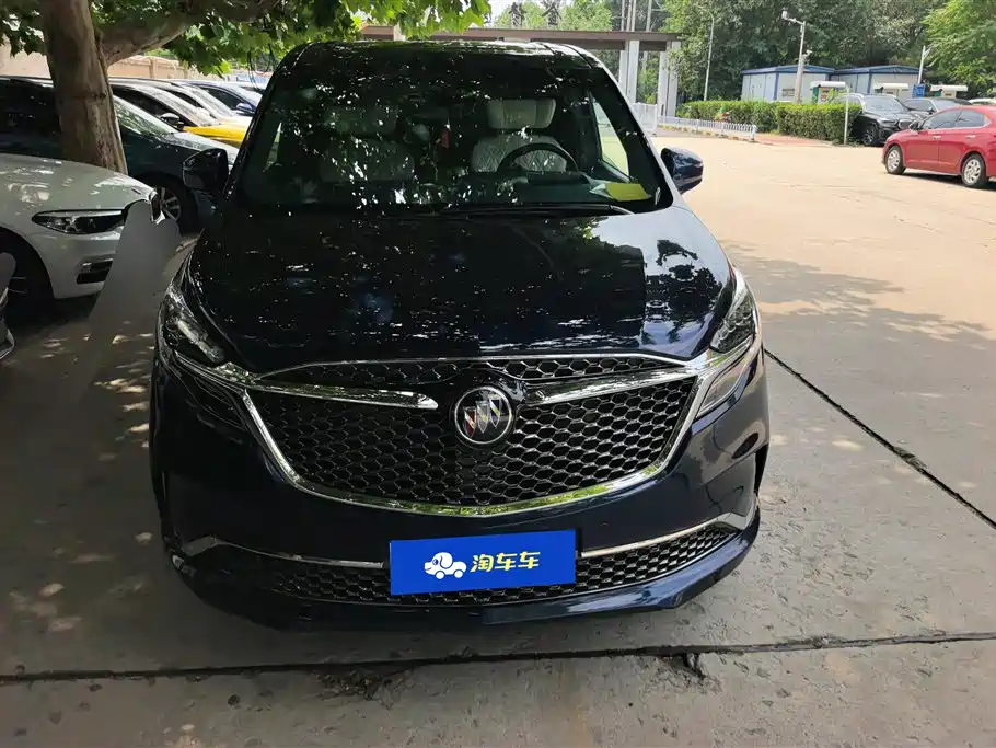 Buick GL8 2021