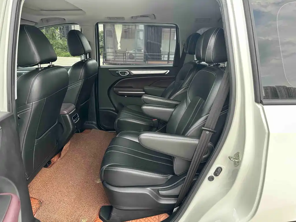 GAC Trumpchi M6 2022 — фото 10