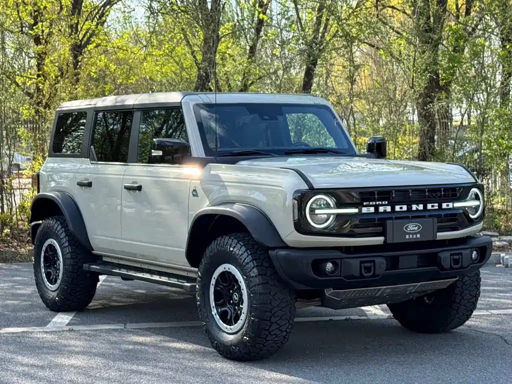 Ford Bronco 2025 — фото 2