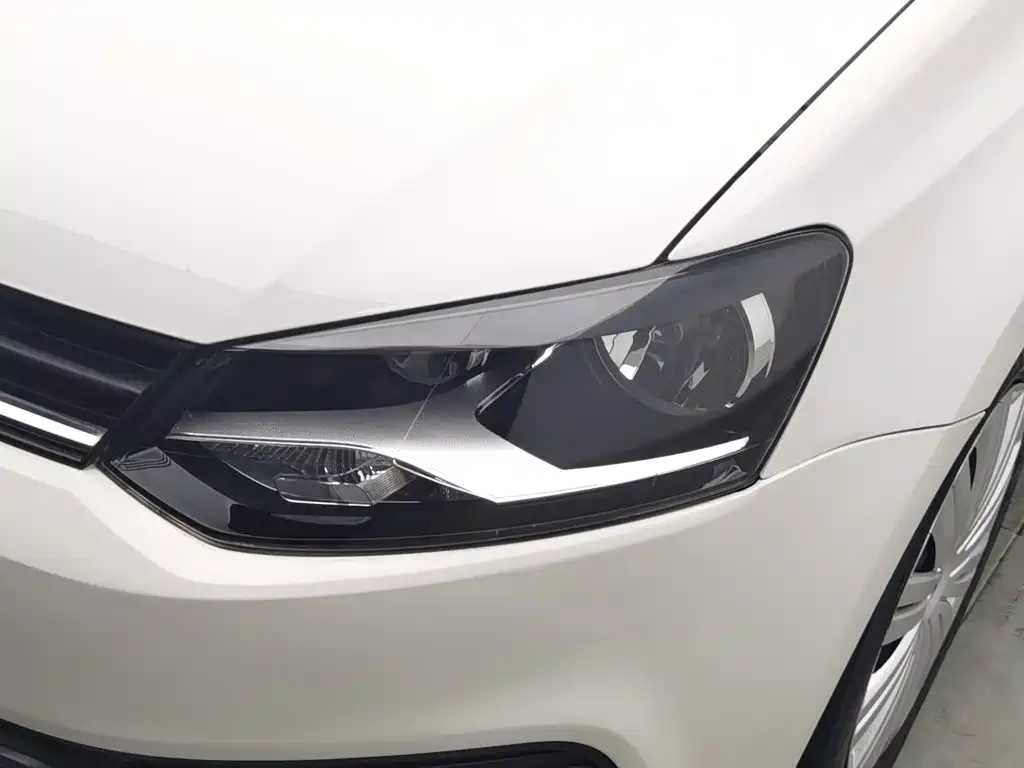 Volkswagen Polo 2019 — фото 7