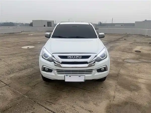 Isuzu D-MAX 2021