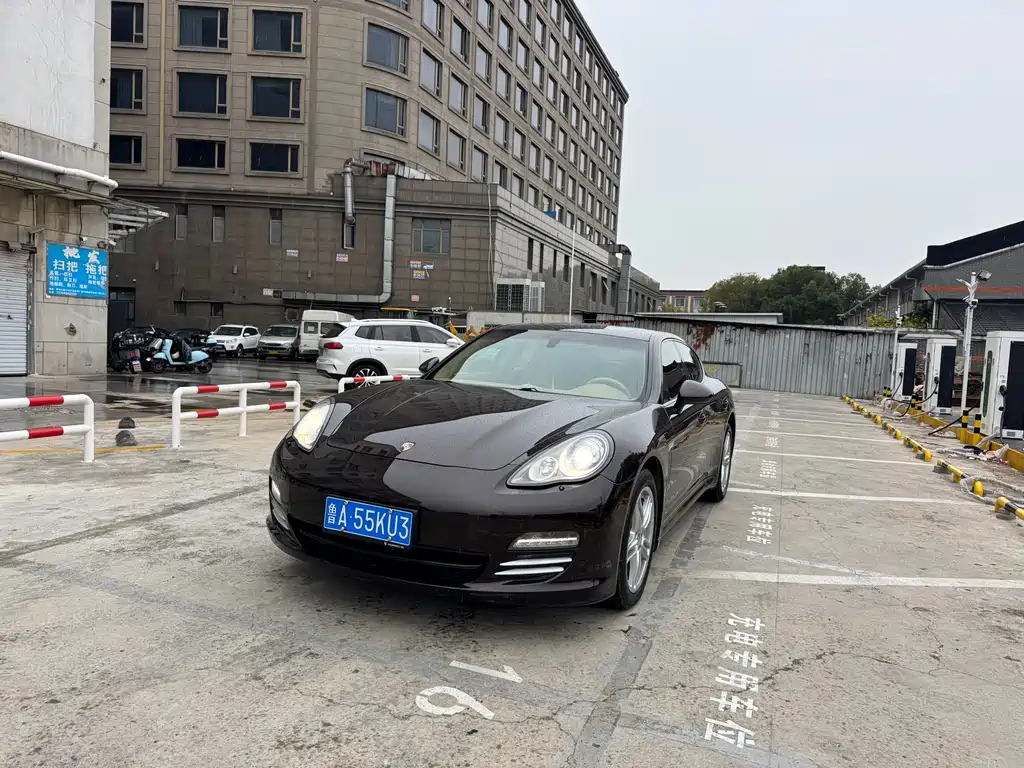 Porsche Panamera 2012 — фото 3