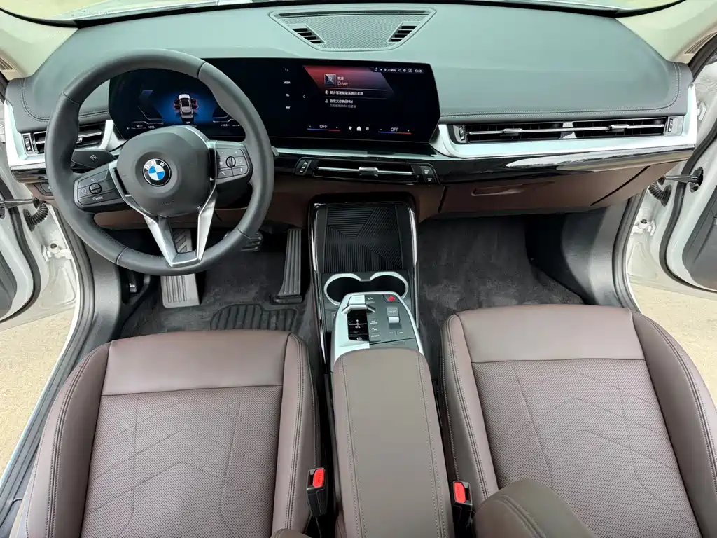 BMW X1 2023 — фото 15