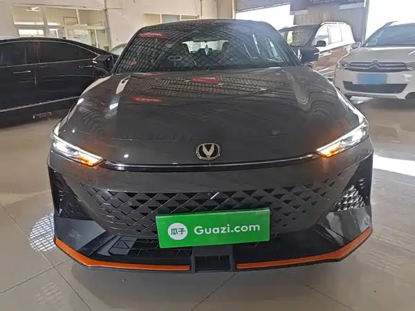 Changan UNI-V 2024