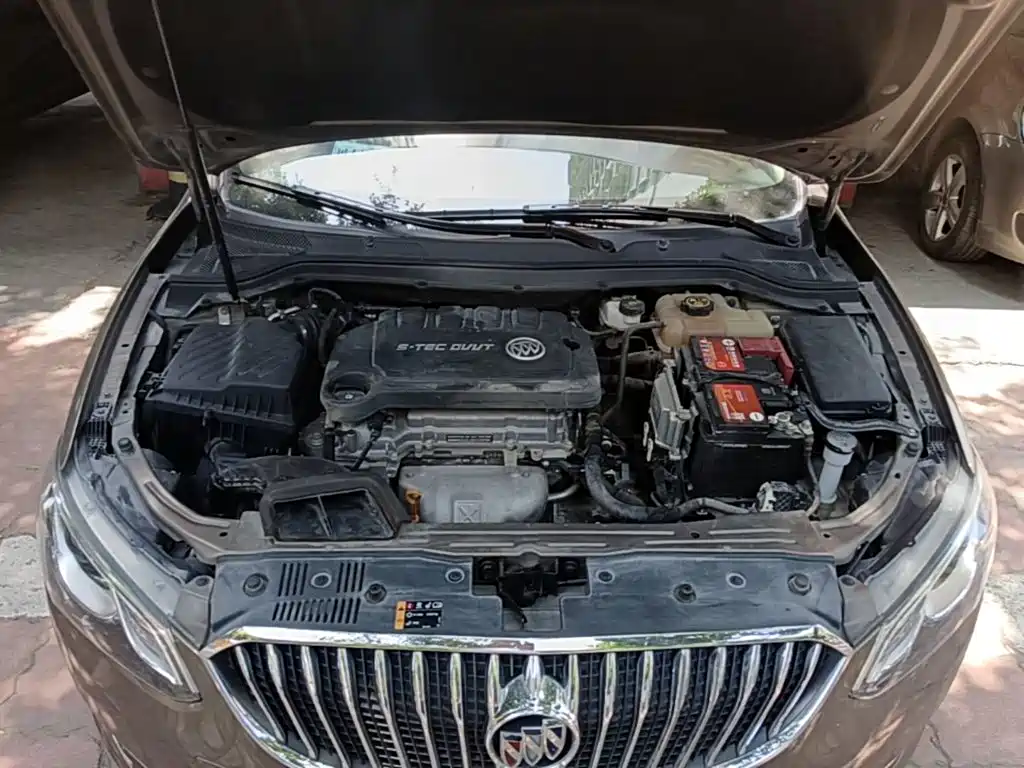 Buick Excelle 2017 — фото 20
