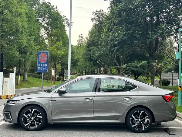 Skoda Octavia 2023