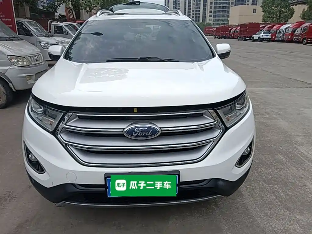 Ford Edge 2019 — фото 3