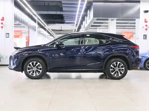 Lexus RX 2022