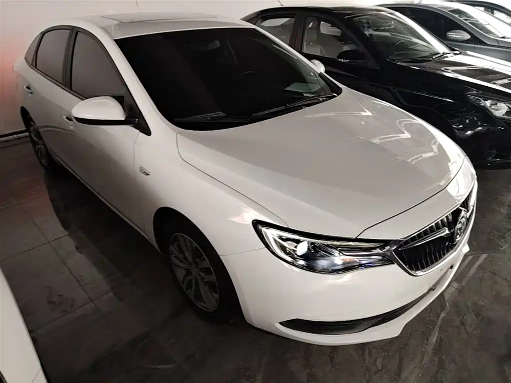 Buick Excelle 2019 — фото 4