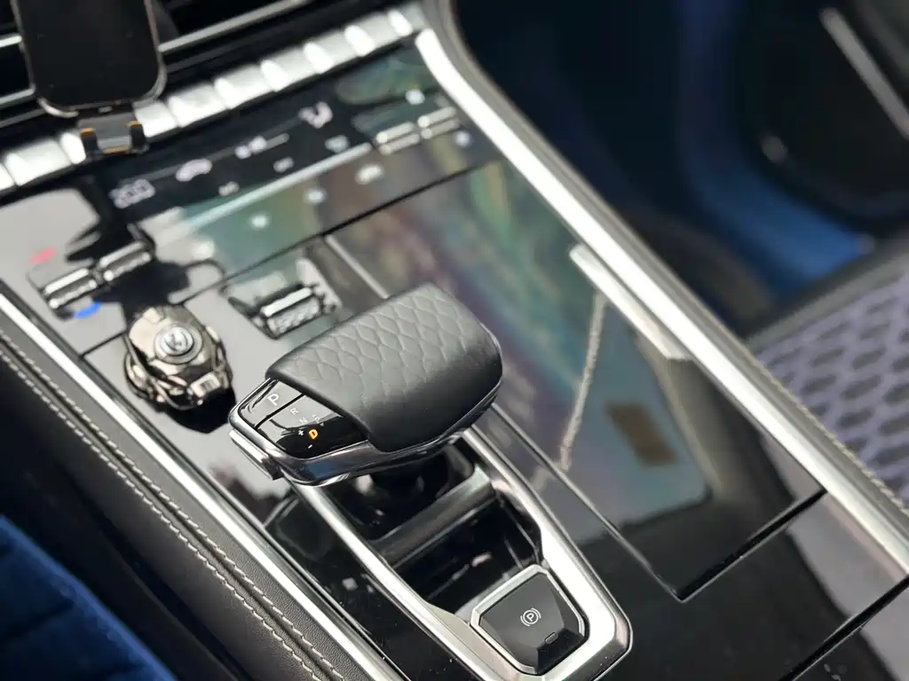 Changan CS85 COUPE 2020 — фото 13