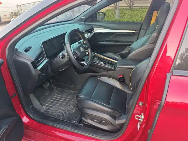 MG MG5 Scorpio 2022