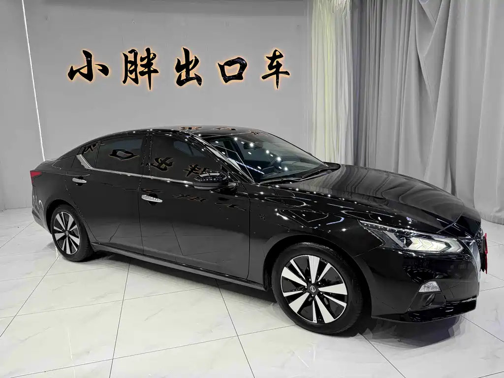 Nissan Teana 2022