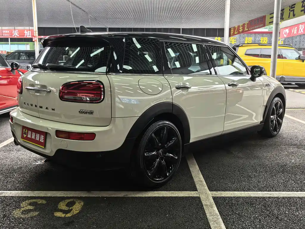 MINI Clubman 2019 — фото 12