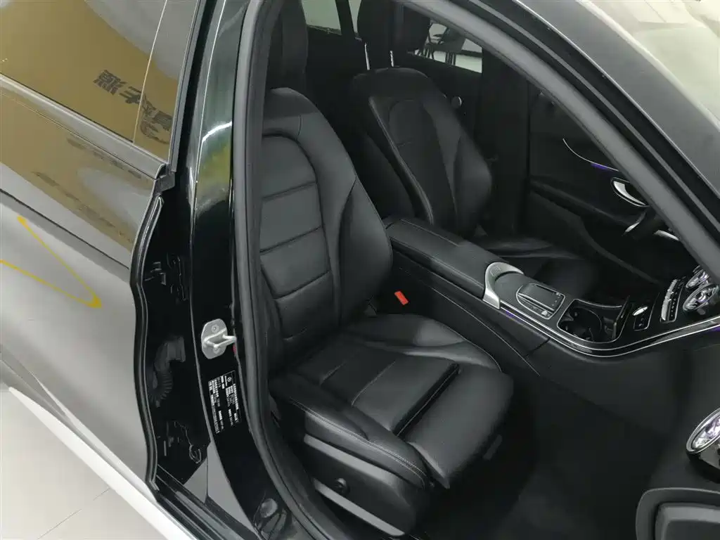 Mercedes-Benz C-Class 2021 — фото 20