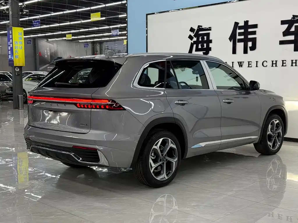 Geely Xingyue L 2026 — фото 12