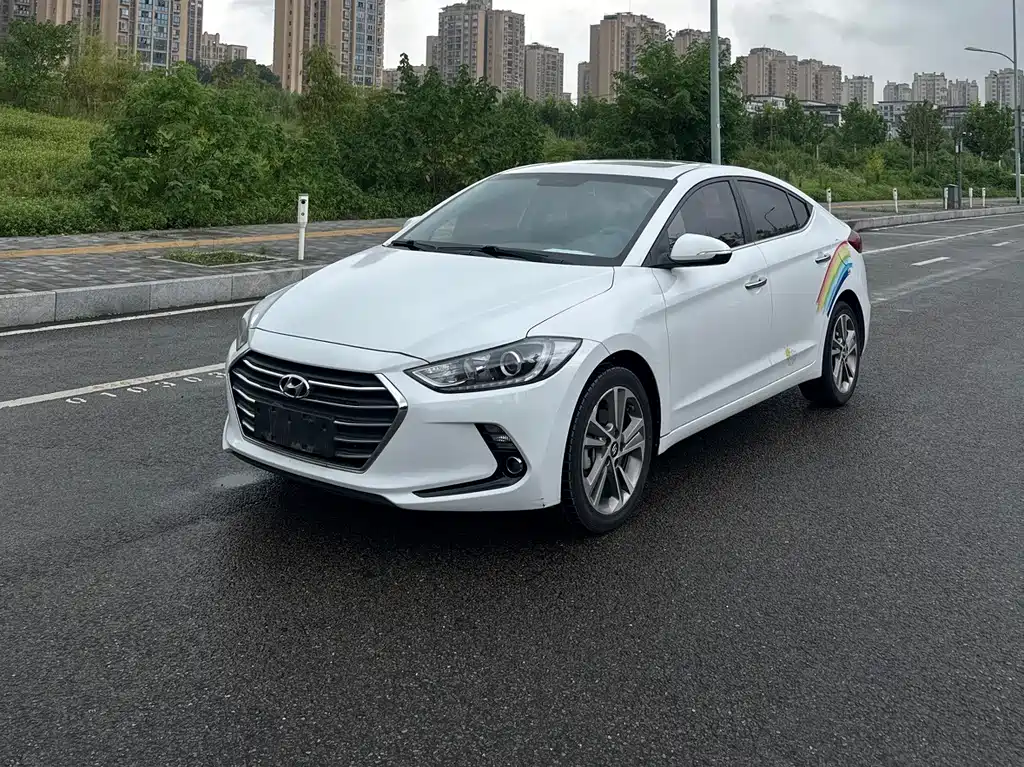 Hyundai Elantra 2019