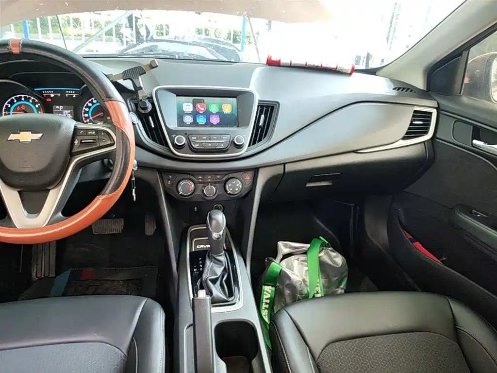 Chevrolet Cavalier 2017 — фото 13
