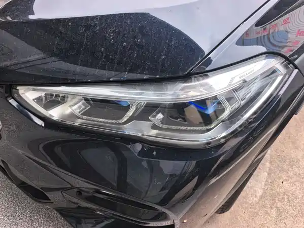 BMW X5 2021