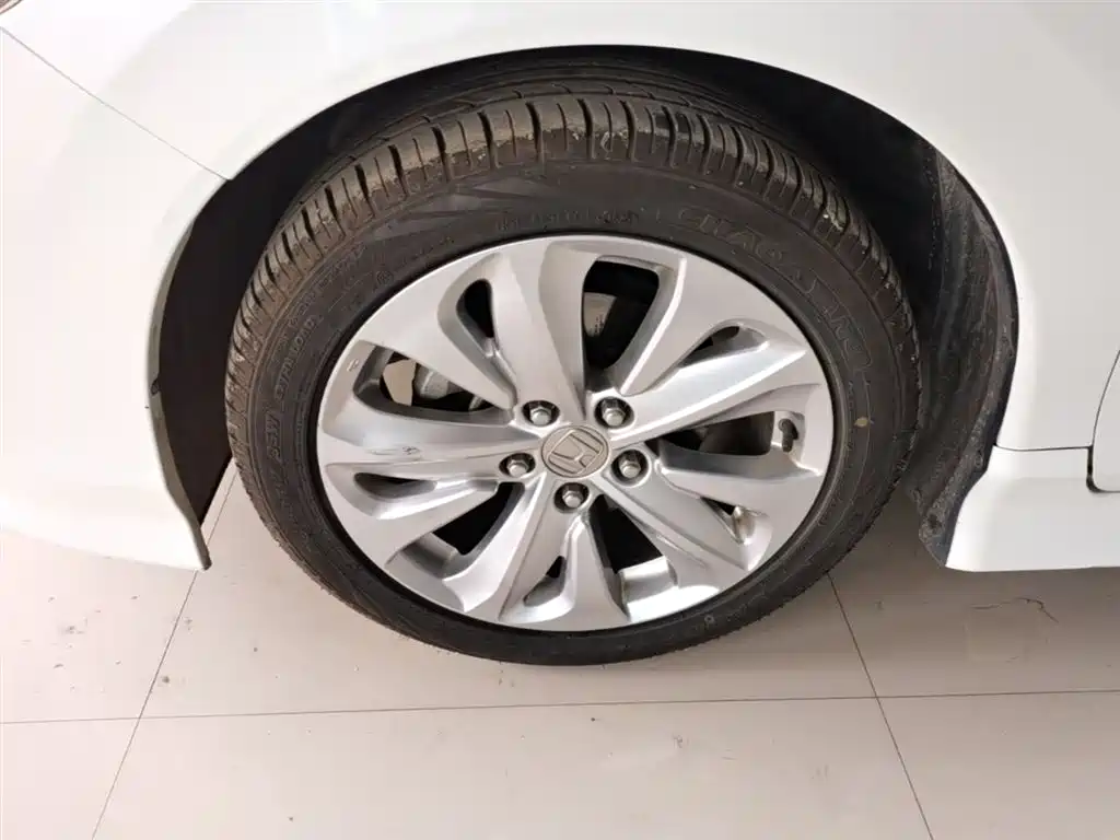 Honda Jade 2019 — фото 23