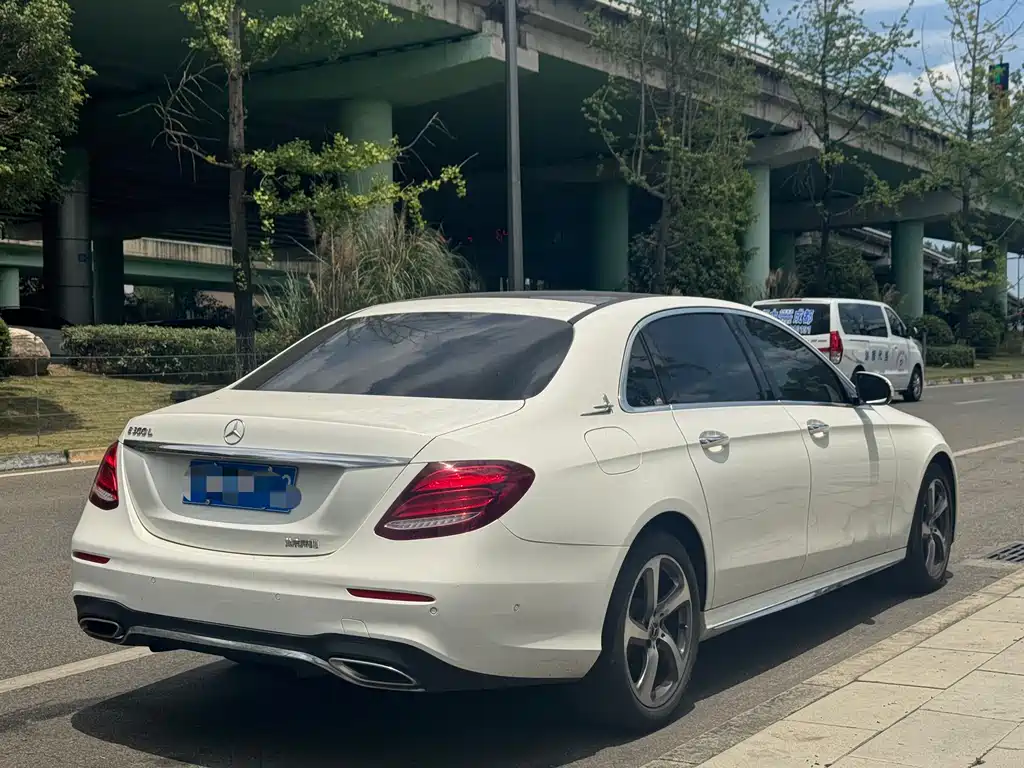 Mercedes-Benz E-Class 2017