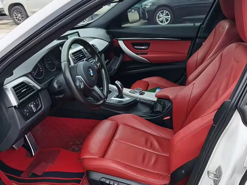 BMW 3 Series GT 2018 — фото 14