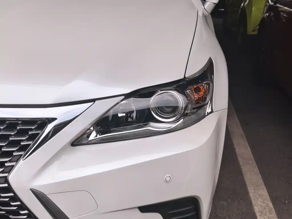 Lexus CT 2018 — фото 14