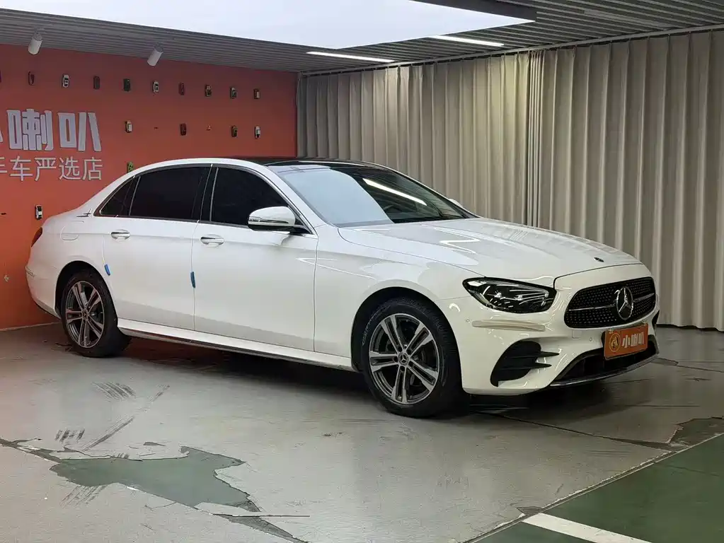 Mercedes-Benz E-Class 2023