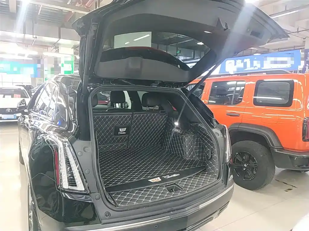 Cadillac XT5 2022 — фото 19