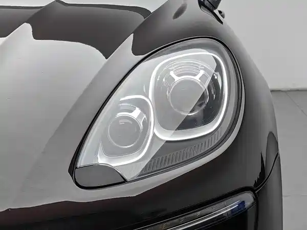 Porsche Macan 2017