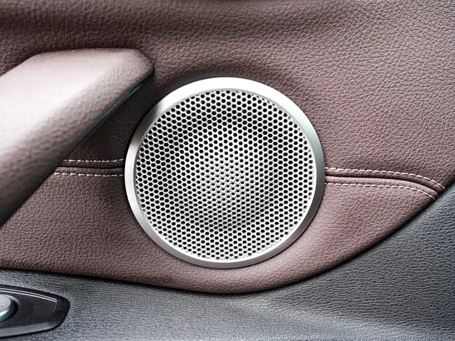 BMW X1 New Energy 2021 — фото 14