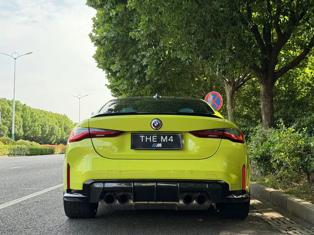 BMW M4 2022 — фото 6